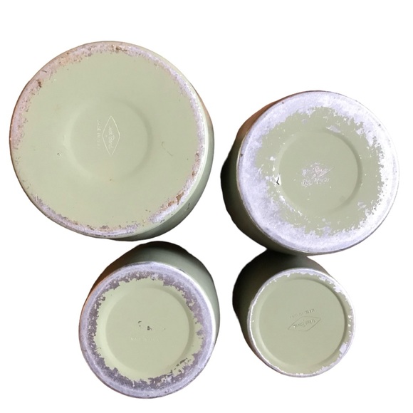 Vintage 1970s Mid Century Modern West Bend Avocado Green Nesting Canister Set 4 - Picture 7 of 12